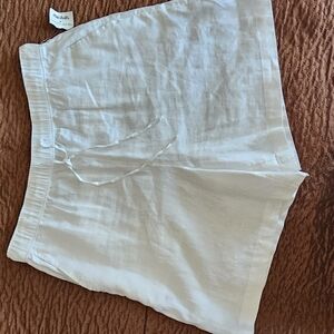Tahari White High Waist Women's Shorts